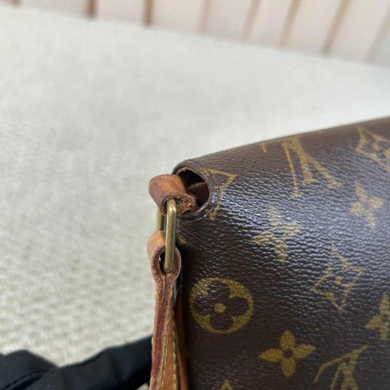 LV路易威登 老花橫版王菲包 經典款 容量適中 日常通勤、休閒百搭 老花手提單肩包-17