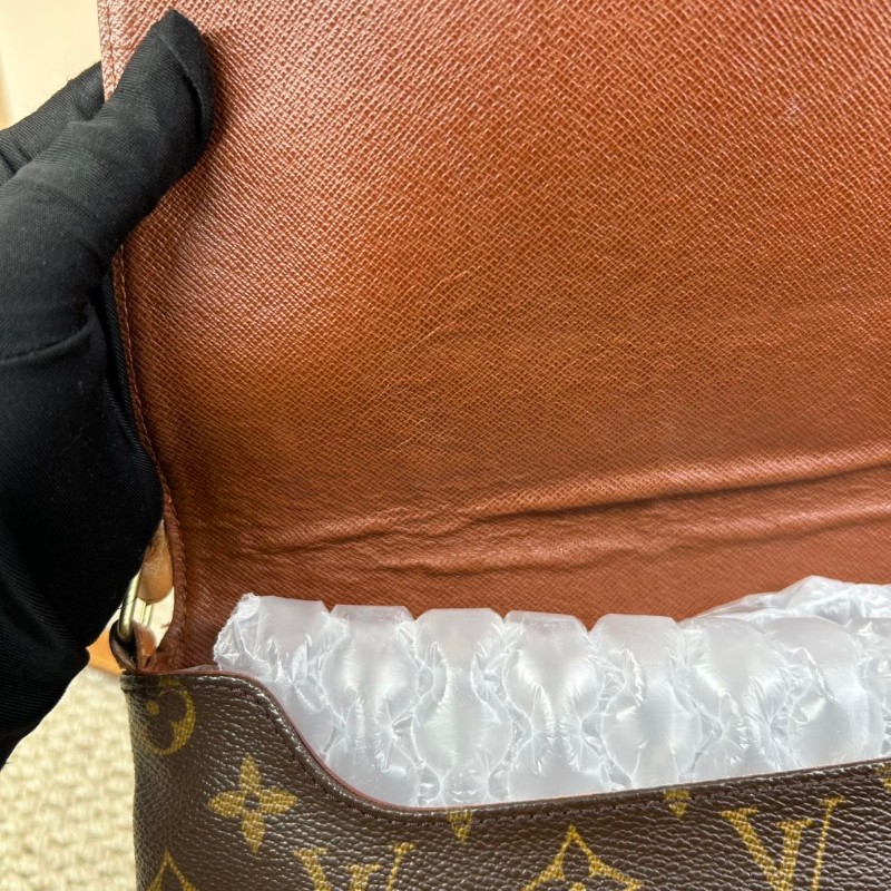 LV路易威登 老花橫版王菲包 經典款 容量適中 日常通勤、休閒百搭 老花手提單肩包-27