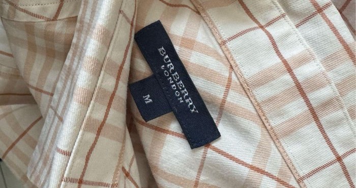 《新歡舊愛》正品Burberry米色格紋短袖男生M適合女生L號-1