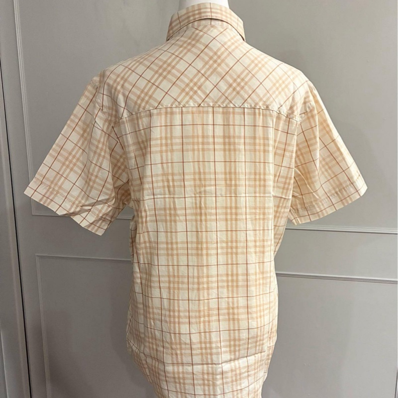 《新歡舊愛》正品Burberry米色格紋短袖男生M適合女生L號-2
