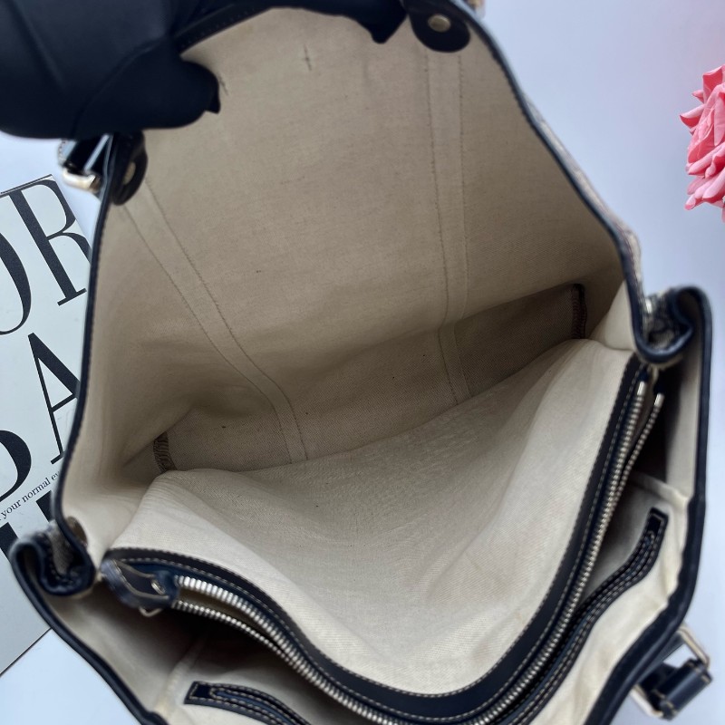 Gucci 老花琴譜托特手提包-12