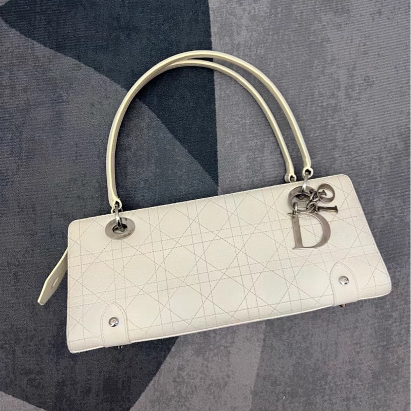 【95%新 海盜爺時期力作 Dior橫版戴妃鎖頭包✨ 全網最低價！】-1