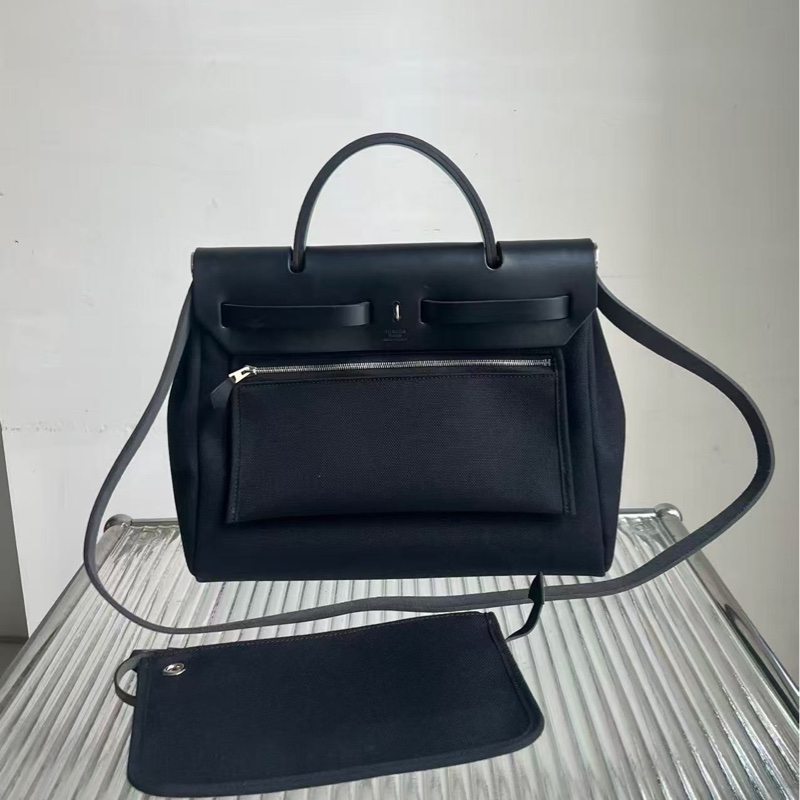 🔥新到:HERMES / 愛馬仕 Herbag 31 帆布包,黑銀 retourne帆布拼牛皮 U刻,尺寸:31*10*25cm-1