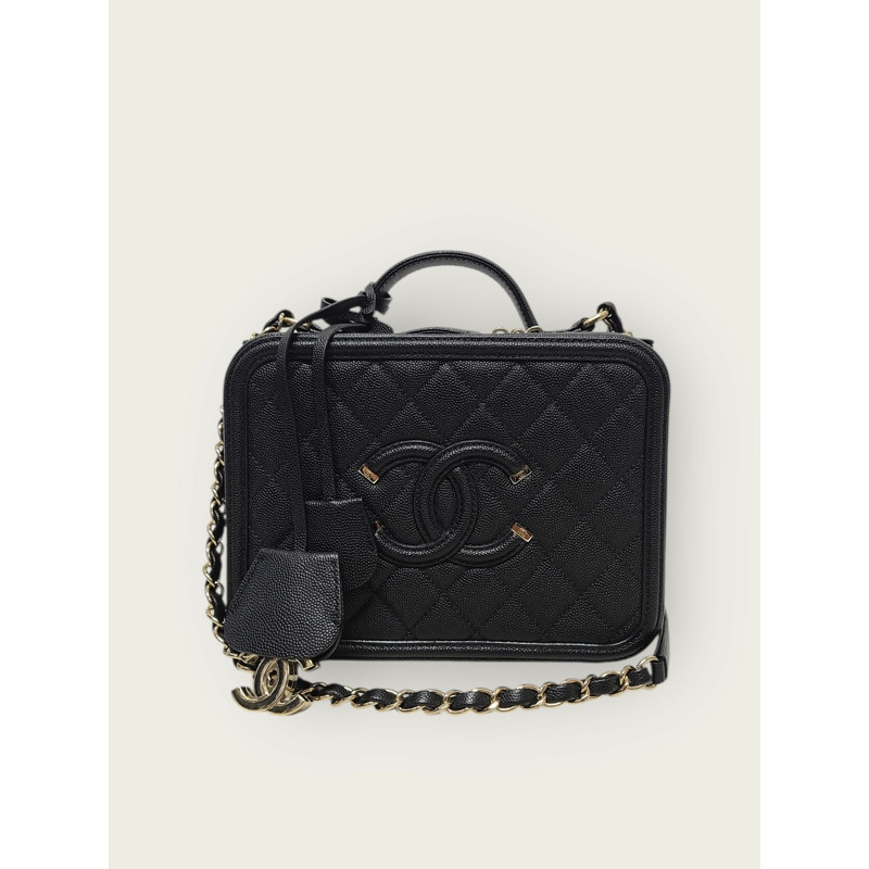 【包稅】CHANEL 黑色魚子醬金色手提化妝包，中型，28-0