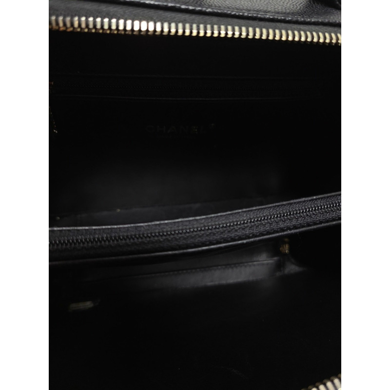 【包稅】CHANEL 黑色魚子醬金色手提化妝包，中型，28-3