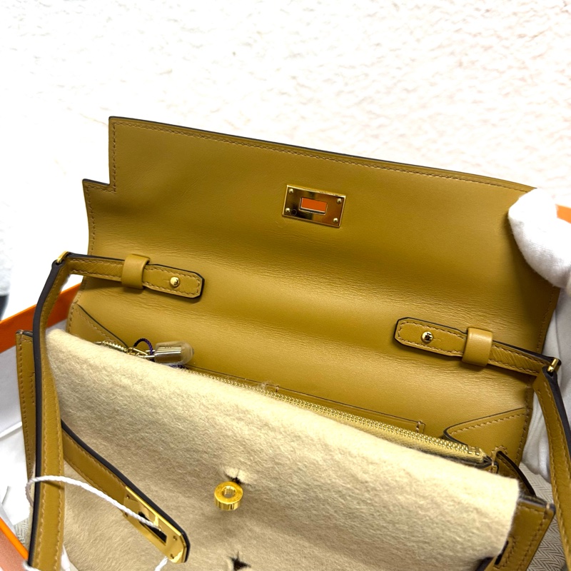 Hermes 愛馬仕kelly to go  淺棕、芝麻棕W刻-1
