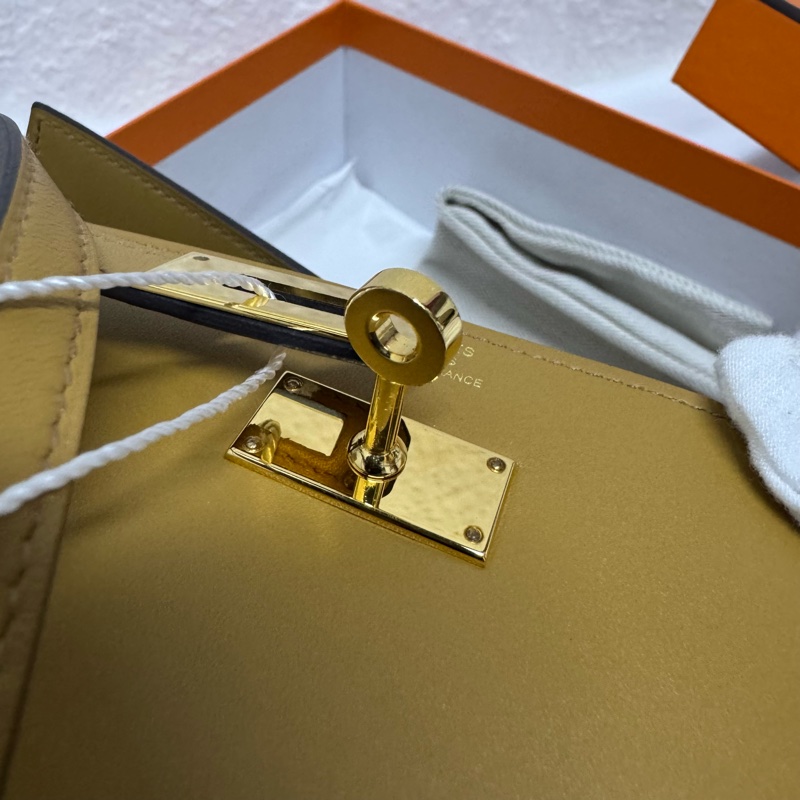 Hermes 愛馬仕kelly to go  淺棕、芝麻棕W刻-5