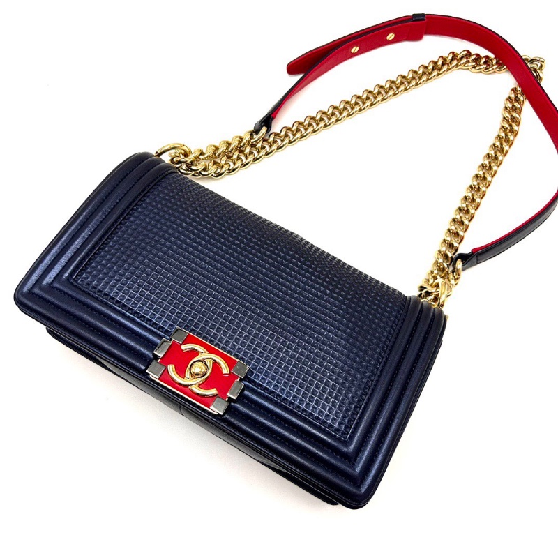 CHANEL 海軍藍 華夫格紅色琺瑯扣leboy肩背斜背包25*15*6cm 98新配件塵袋-4