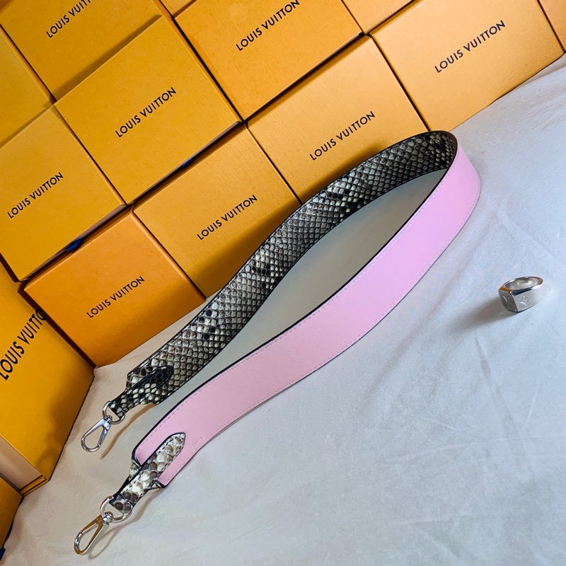 ‼️全台最甜 ✨近新閒置 LV 路易威登 Louis Vuitton 喜馬拉雅蛇皮 粉色雙面用寬背帶/肩帶-4