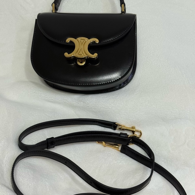 近全新 CELINE MINI BESACE CLEA-2