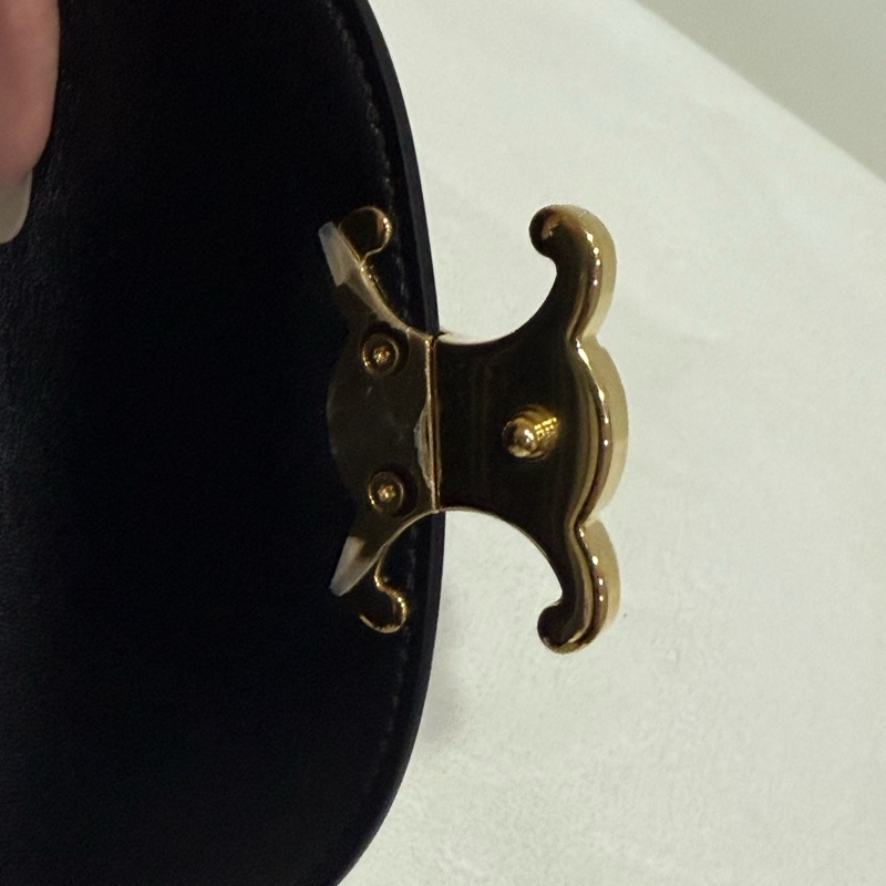 近全新 CELINE MINI BESACE CLEA-6