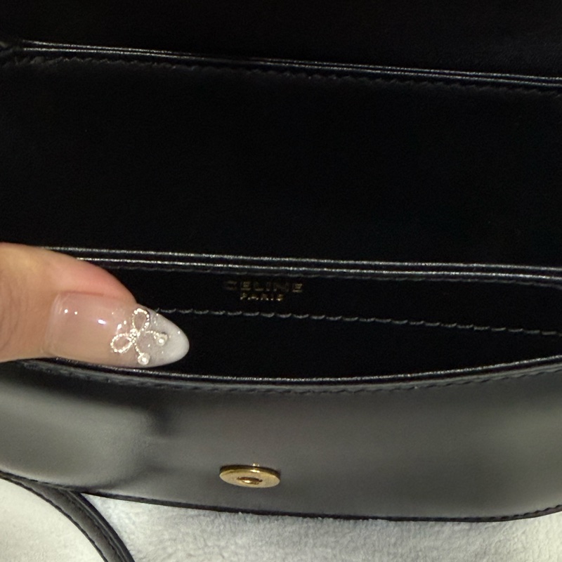 近全新 CELINE MINI BESACE CLEA-16