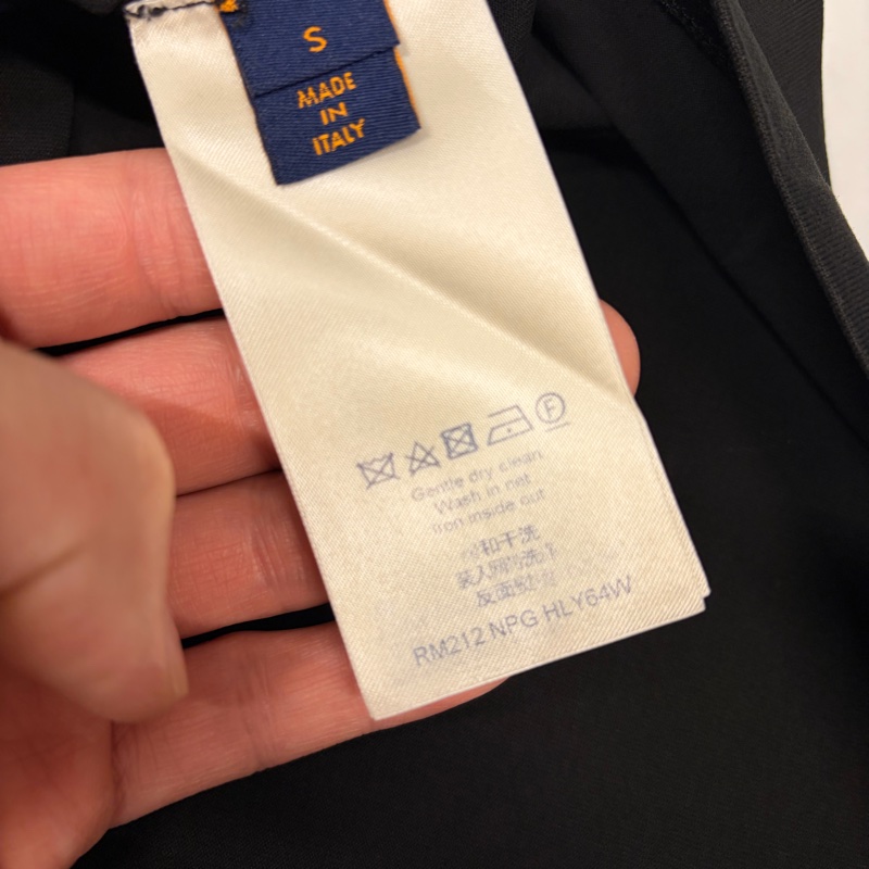 LV/路易威登/LOUIS VUITTON/浮雕LOGO黑色S短袖T恤-9