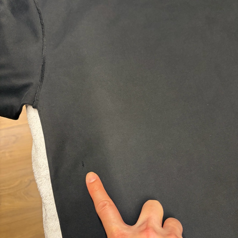 LV/路易威登/LOUIS VUITTON/浮雕LOGO黑色S短袖T恤-20