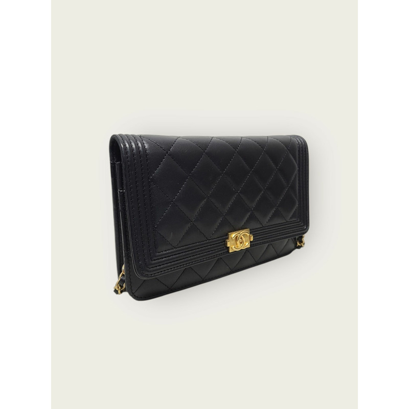 【包稅】CHANEL 黑色羊皮金 Boy WOC 斜背包-2