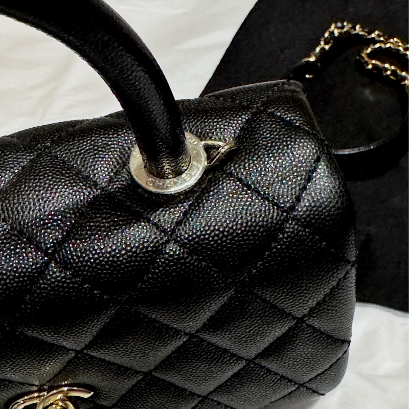 9.8新Chanel coco handle 24荔枝皮黑淡金-14