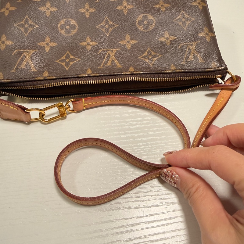 路易威登LV老花大麻將包-13