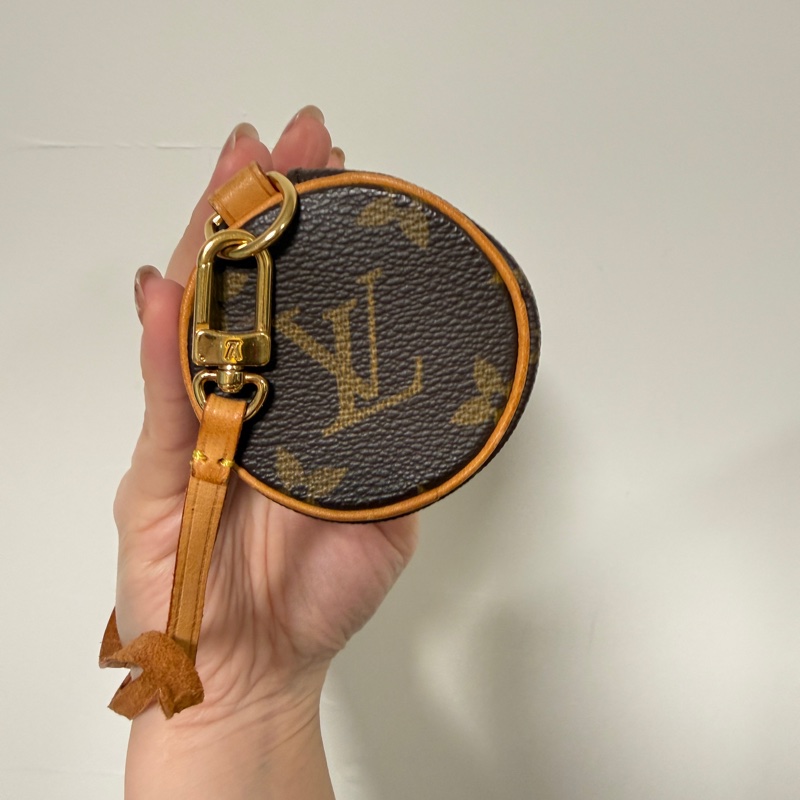 LOUIS VUITTON Monogram Papillon Pochette 巴比龍 老花小筆筒包-7