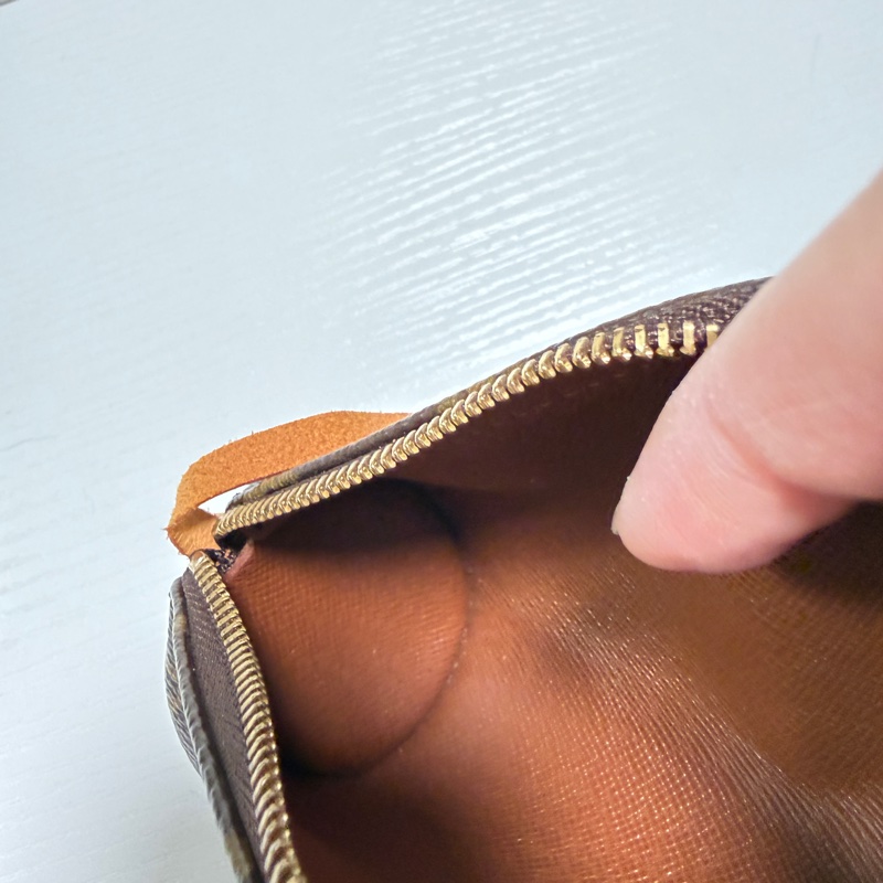 LOUIS VUITTON Monogram Papillon Pochette 巴比龍 老花小筆筒包-13