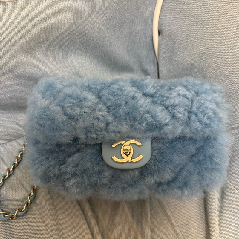 Chanel 秀款baby藍 羊羔毛拼皮20cm-0