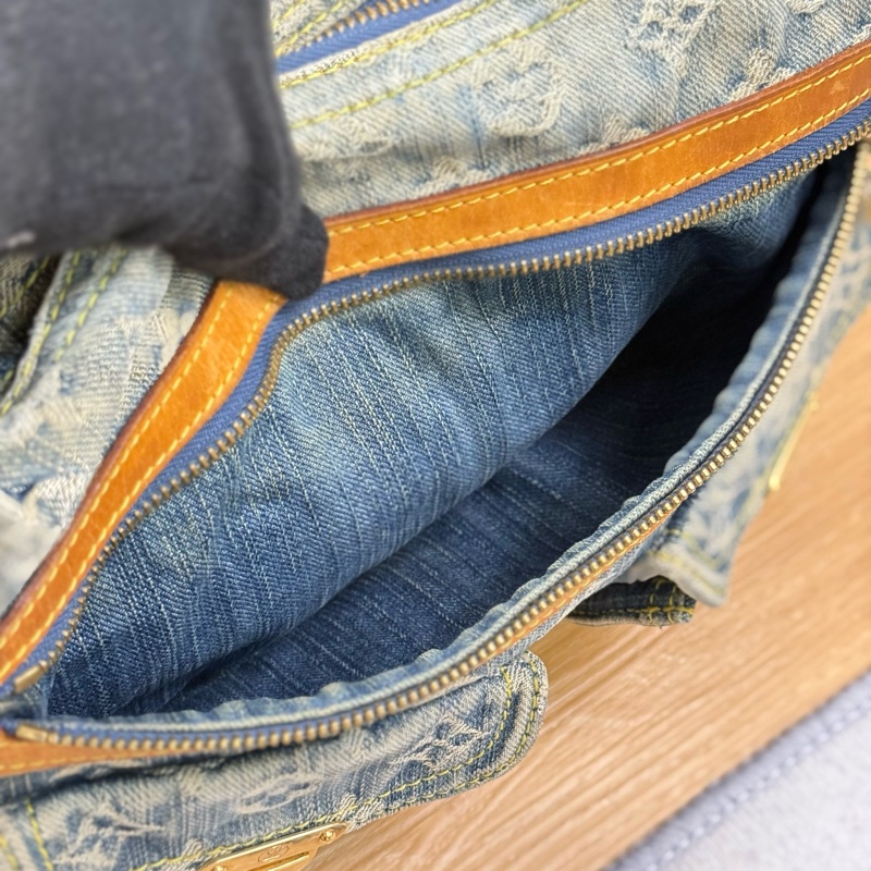 Iv baggy 牛仔單肩包-13