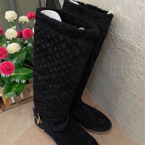 LV Monogram 羊毛襯裡長靴