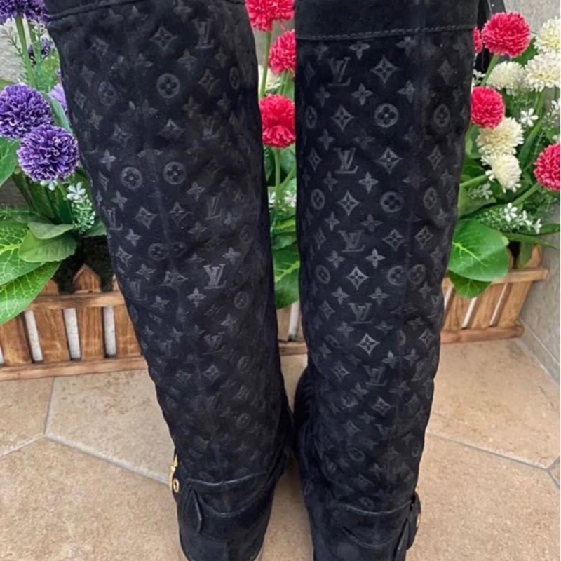 LV Monogram 羊毛襯裡長靴-2