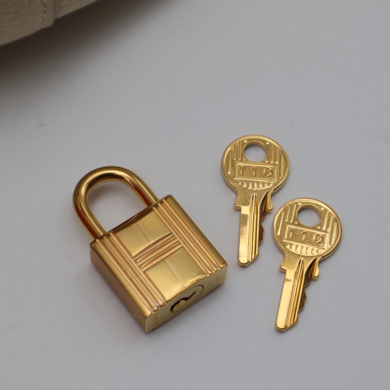 HERMES Picotin 18 - 奶油白金 Z-4