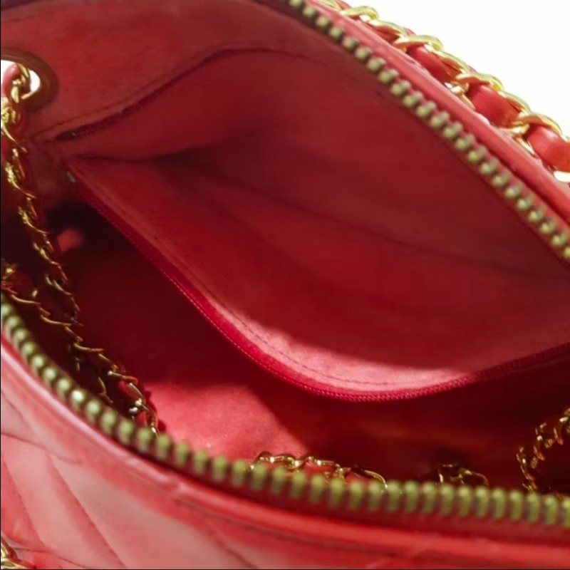 Chanel 紅色圓筒包斜背包-6