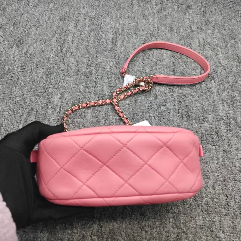 Chanel香奈兒粉色大雙C相機包 camera bag-13