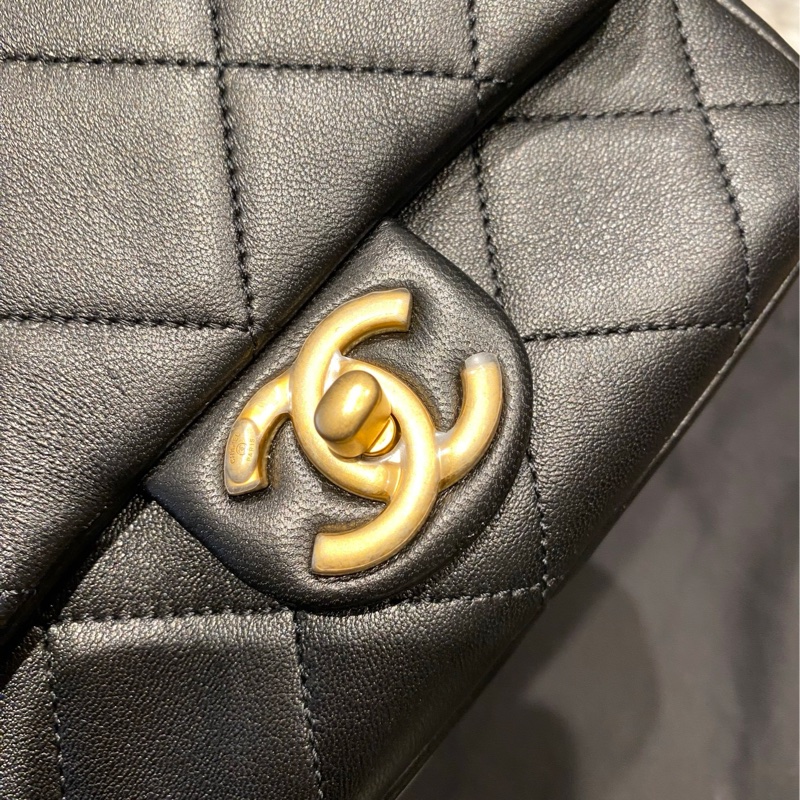 Chanel 手環方胖子黑金 二手 28K 包-2