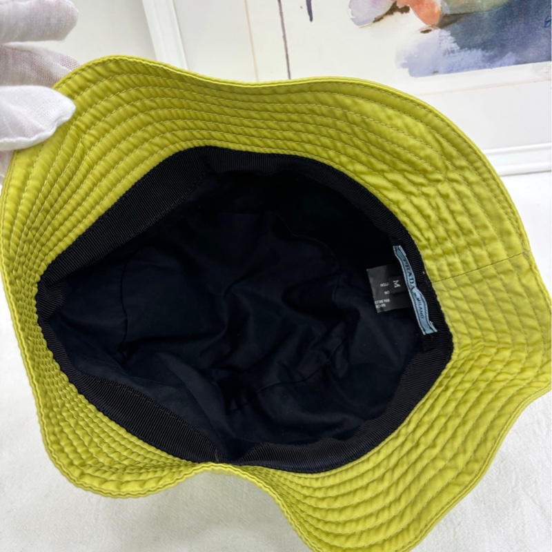 PRADA普拉達 黃色尼龍漁夫帽 三角標 M碼 全新-2