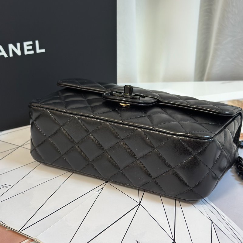 CHANEL 25C漆皮手柄Handle Mini CF - So black-5