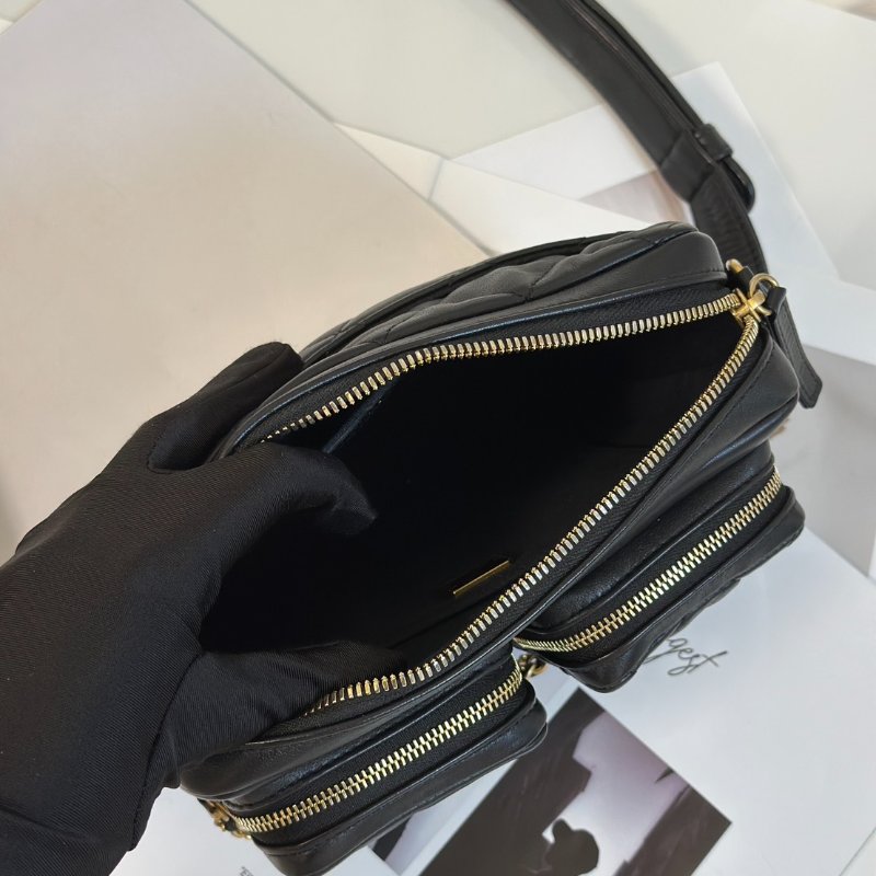 CHANEL 雙口袋炸藥包 - 小號黑金-5