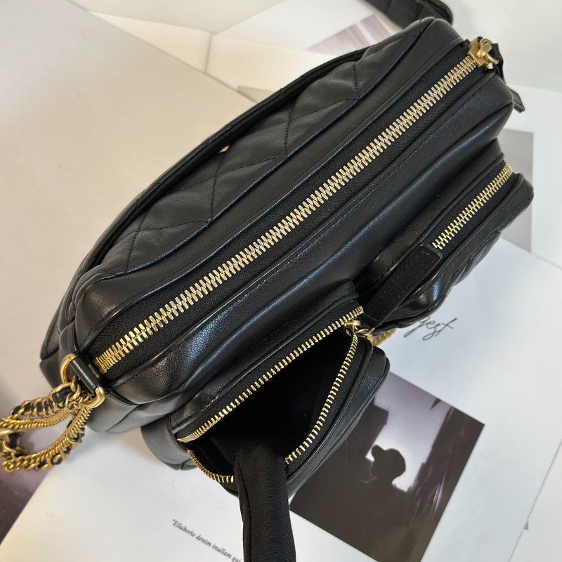 CHANEL 雙口袋炸藥包 - 小號黑金-6