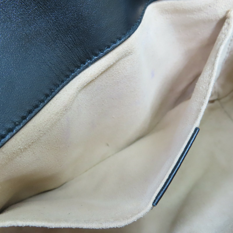 黑色 牛皮 GG Marmont 肩背包【GUCCI 古馳】 446744-5