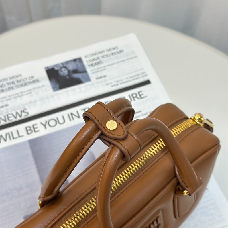 Miu Miu - Arcadie保齡球包 - 小號焦糖棕-6