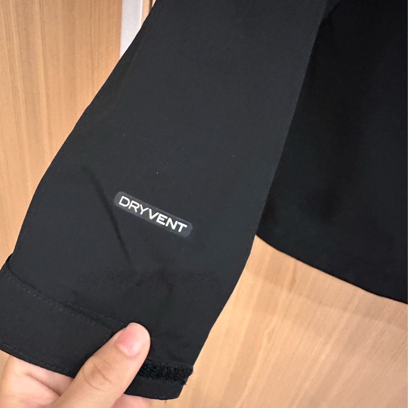 北臉The north face女款黑色DRYVENT防水抓絨內裡三合一外套 經典三合一外套防水、防磨、防風-17