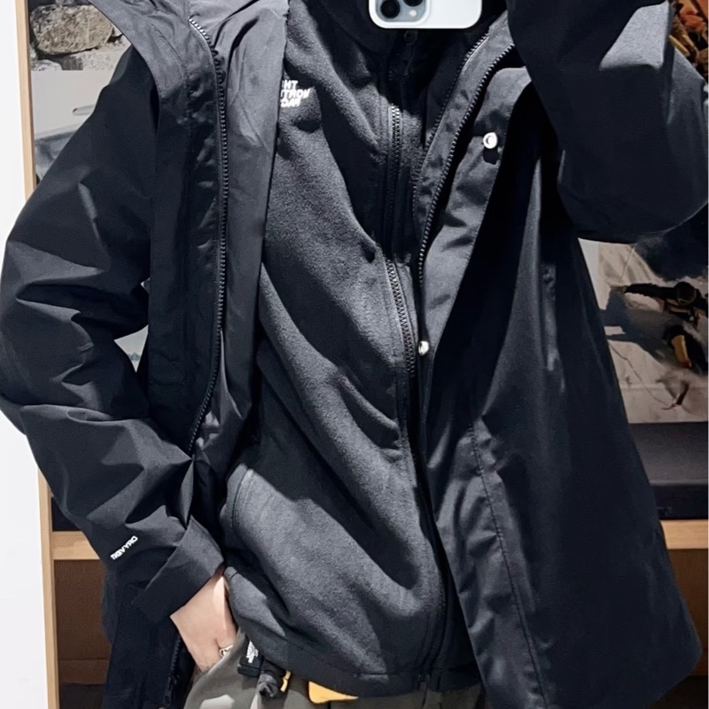 北臉The north face女款黑色DRYVENT防水抓絨內裡三合一外套 經典三合一外套防水、防磨、防風-26