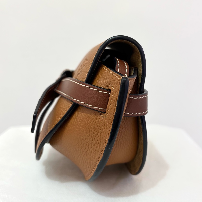 LOEWE 焦糖色 MINI GATE-2