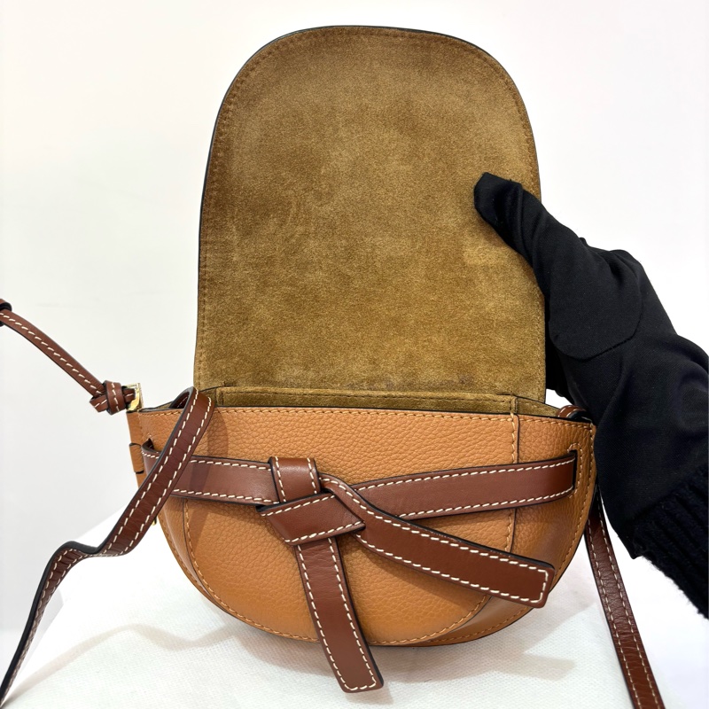 LOEWE 焦糖色 MINI GATE-6