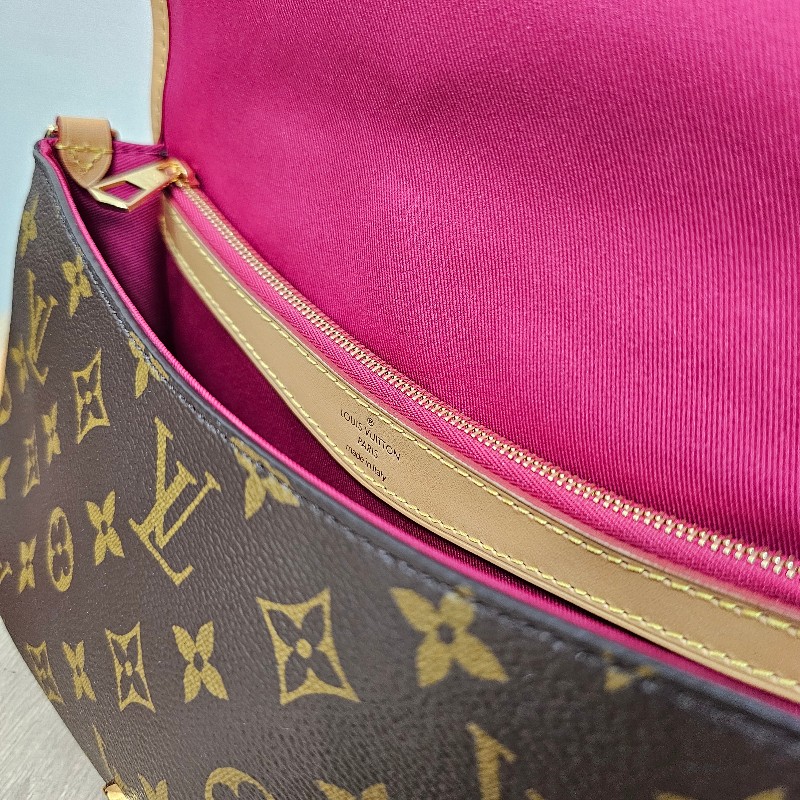 [熱門品項新年福利🧧] LV老花金釦Diane肩斜背法棍包-19