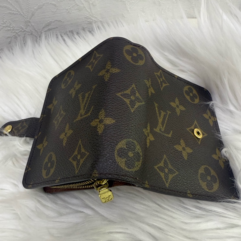 Louis Vuitton Wallet-7