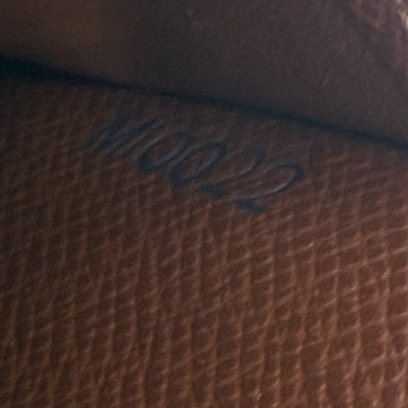 Louis Vuitton Wallet-8