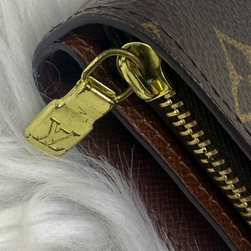Louis Vuitton Wallet-16