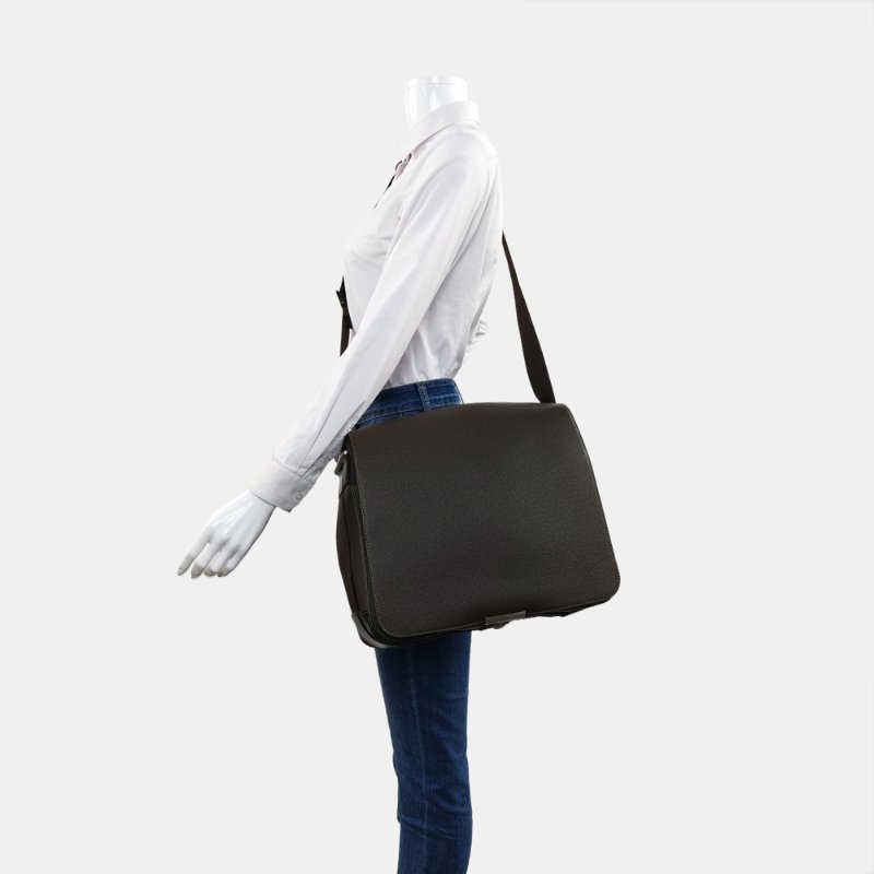 LOUIS VUITTON VIKTOR深棕色牛皮單肩包斜挎包銀色五金-1