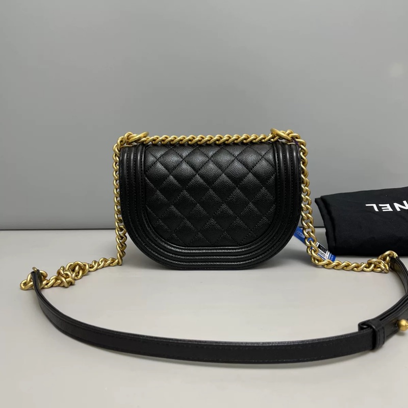 Chanel香奈兒 leboy黑金牛皮荔枝紋馬鞍包 芯片款-1