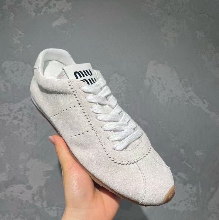 Miu Miu 麂皮 米白色 德訓鞋#36 36.5 37 37.5 38 38.5 39-0