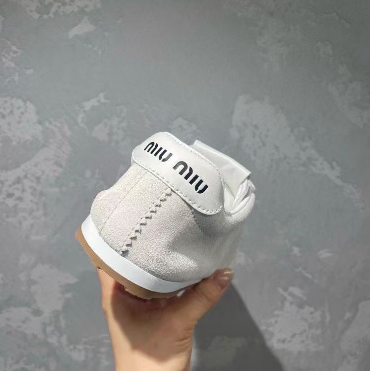 Miu Miu 麂皮 米白色 德訓鞋#36 36.5 37 37.5 38 38.5 39-1