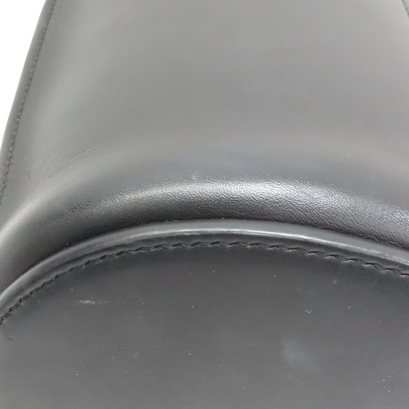 黑色 牛皮 Gate Anagram 水桶包 斜背包【LOEWE 羅威】 309.22.Z57-10